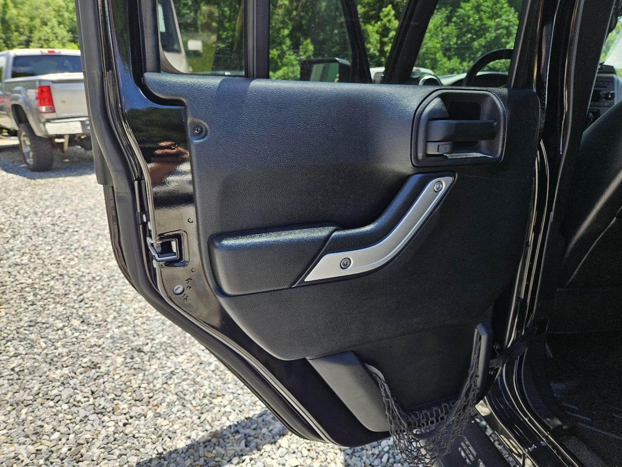 Jeep Wrangler Unlimited Freedom 4x4 2015