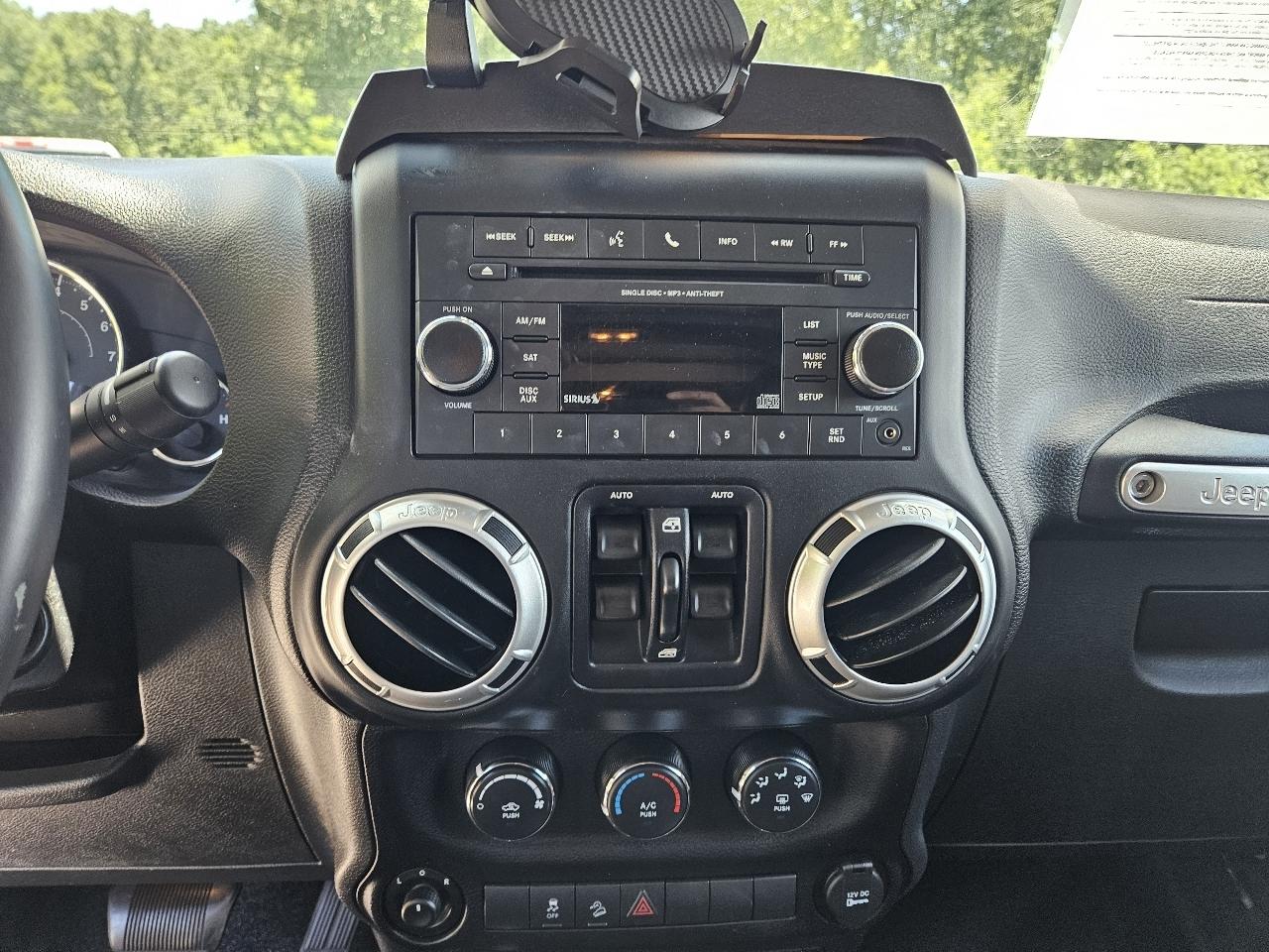 Jeep Wrangler Unlimited Freedom 4x4 2015
