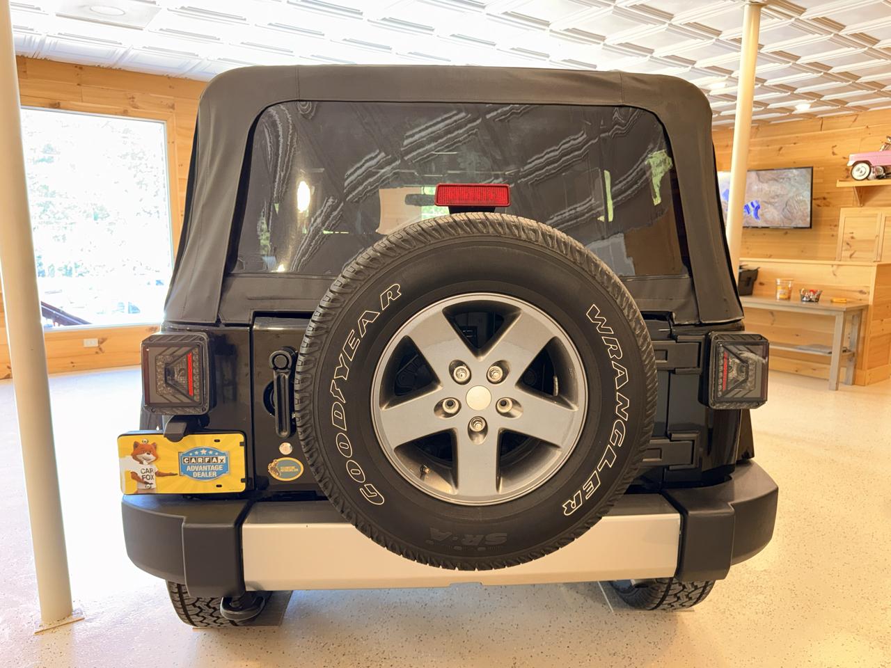 Jeep Wrangler Unlimited Freedom 4x4 2015