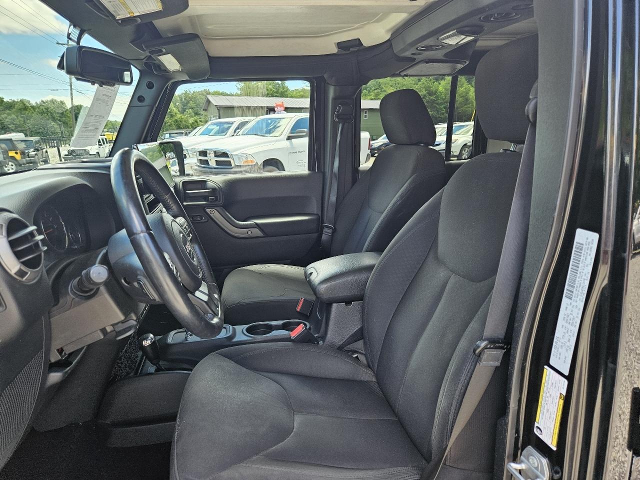 Jeep Wrangler Unlimited Sport 4WD 2016