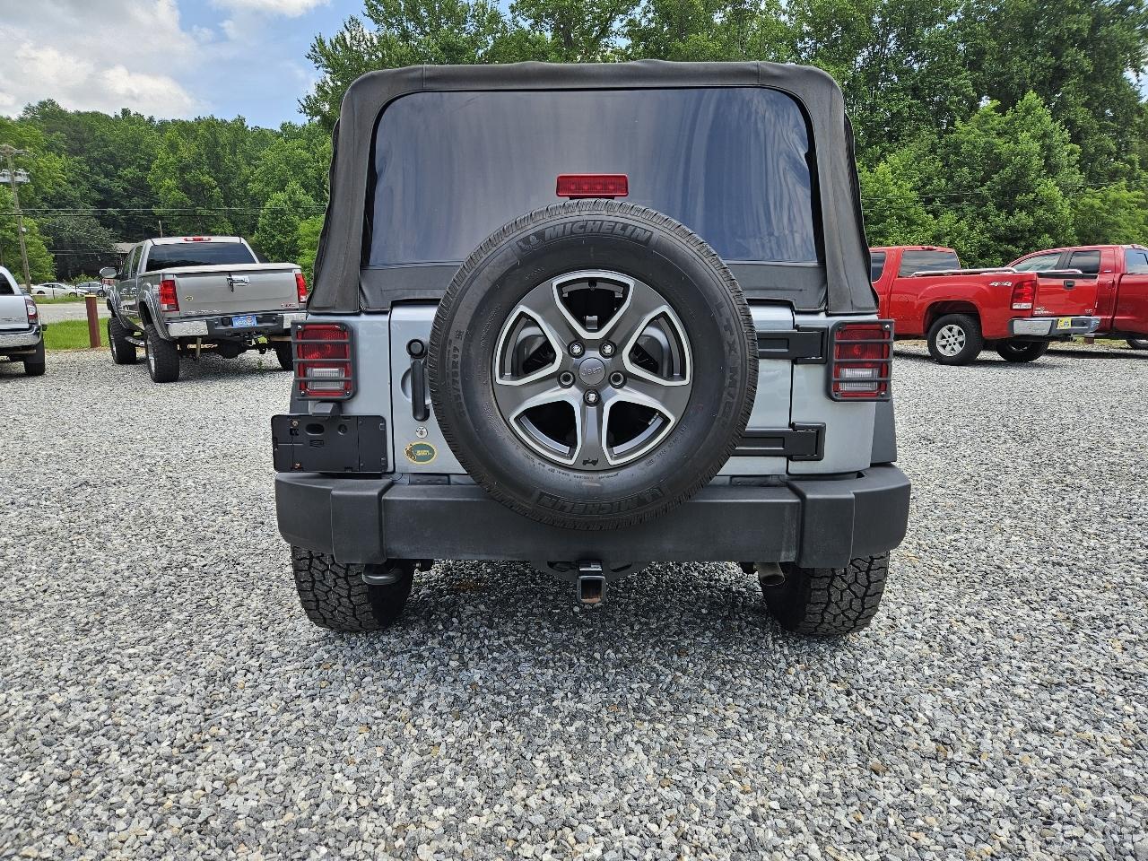 Jeep Wrangler Sport 4WD 2015
