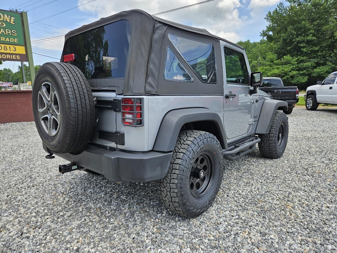 Jeep Wrangler Sport 4WD 2015