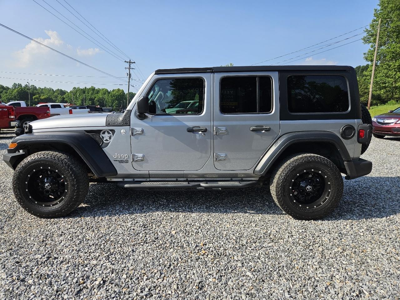 Jeep Wrangler Unlimited Sport 2018