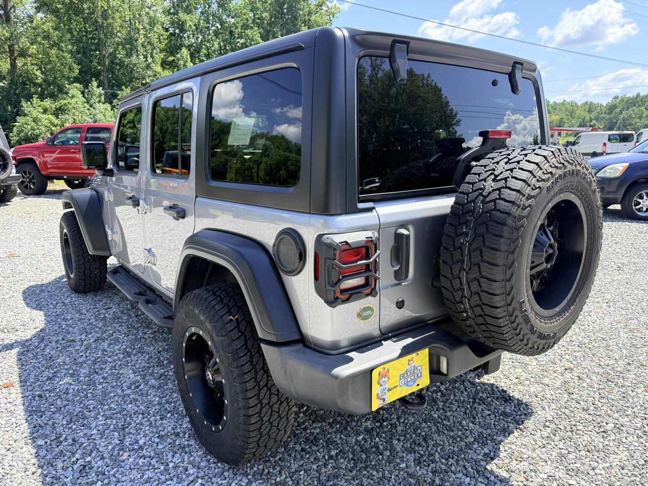 Jeep Wrangler Unlimited Sport 2018