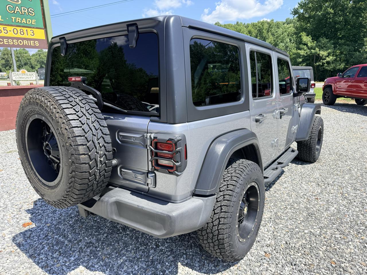 Jeep Wrangler Unlimited Sport 2018