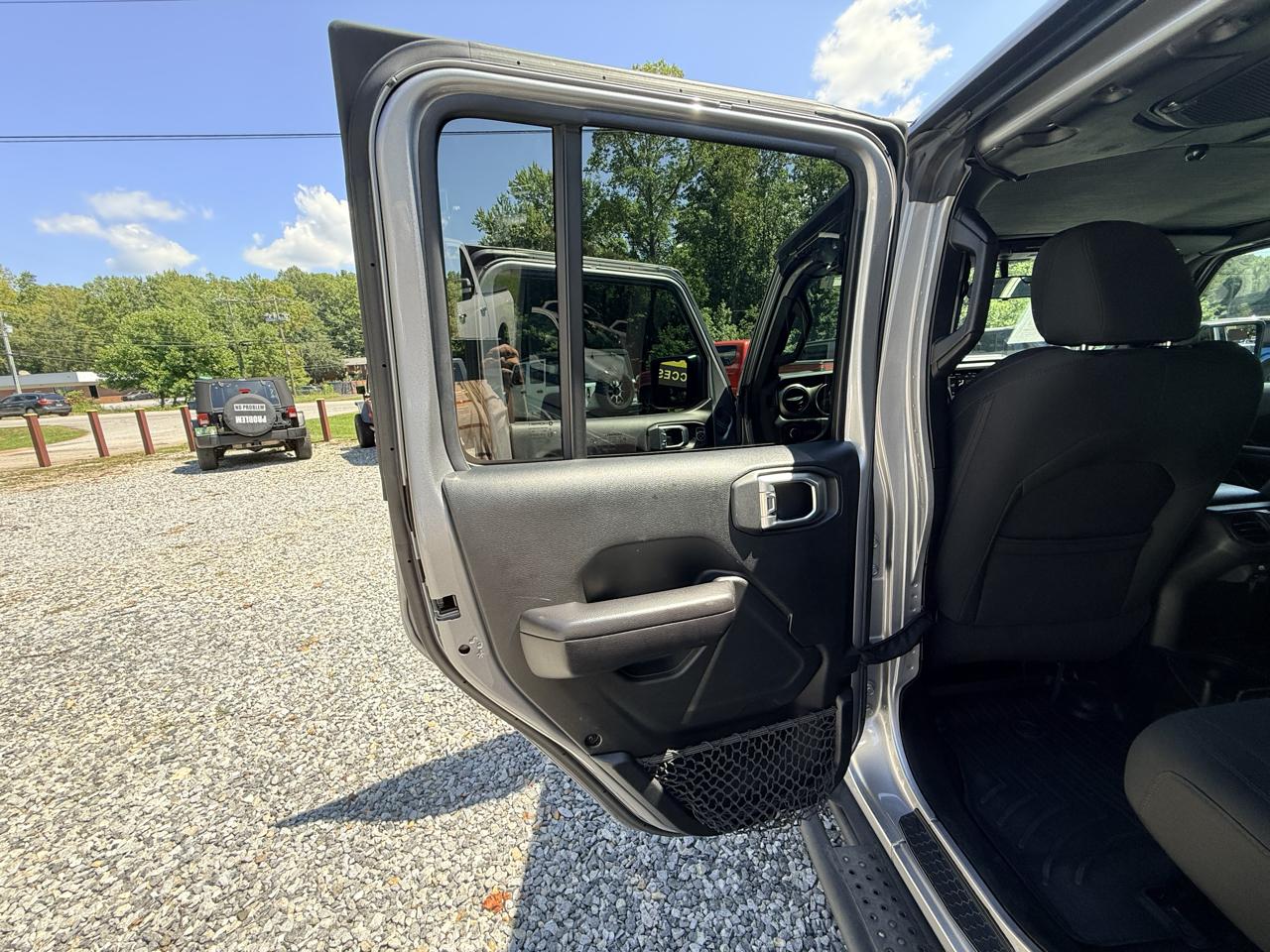 Jeep Wrangler Unlimited Sport 2018