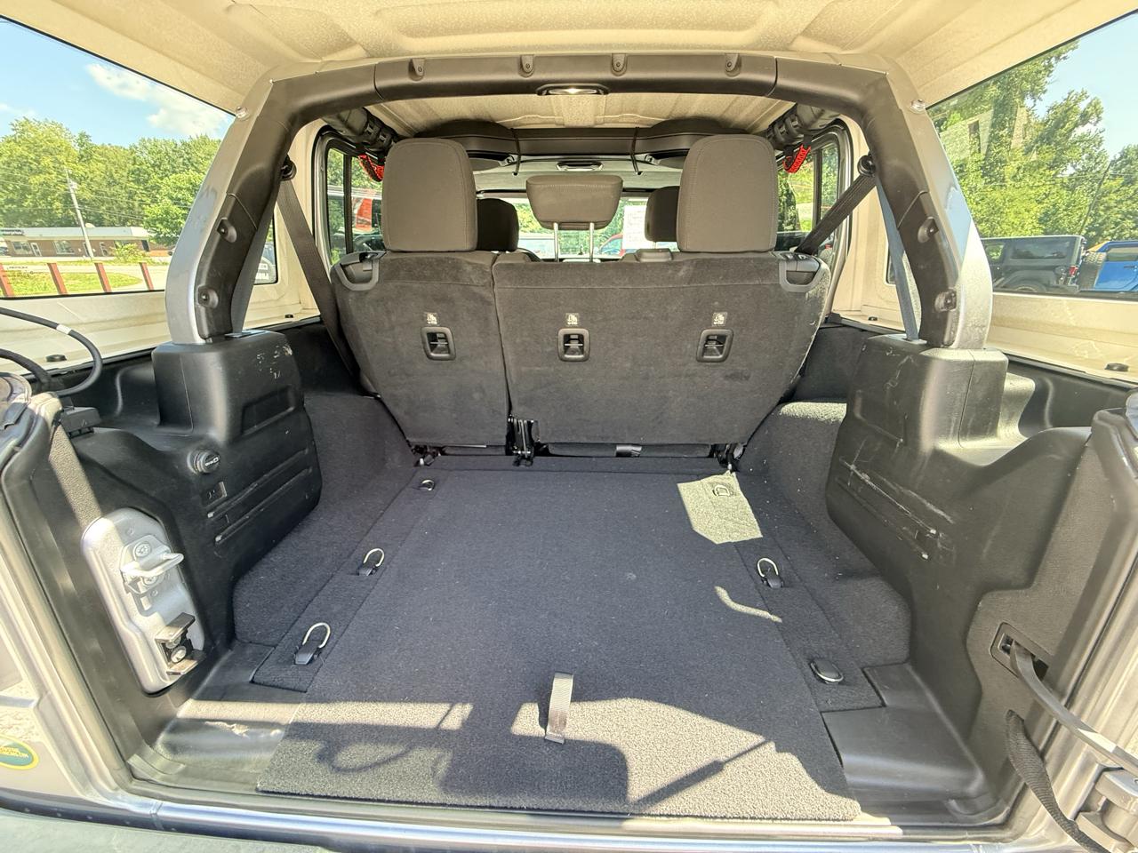 Jeep Wrangler Unlimited Sport 2018