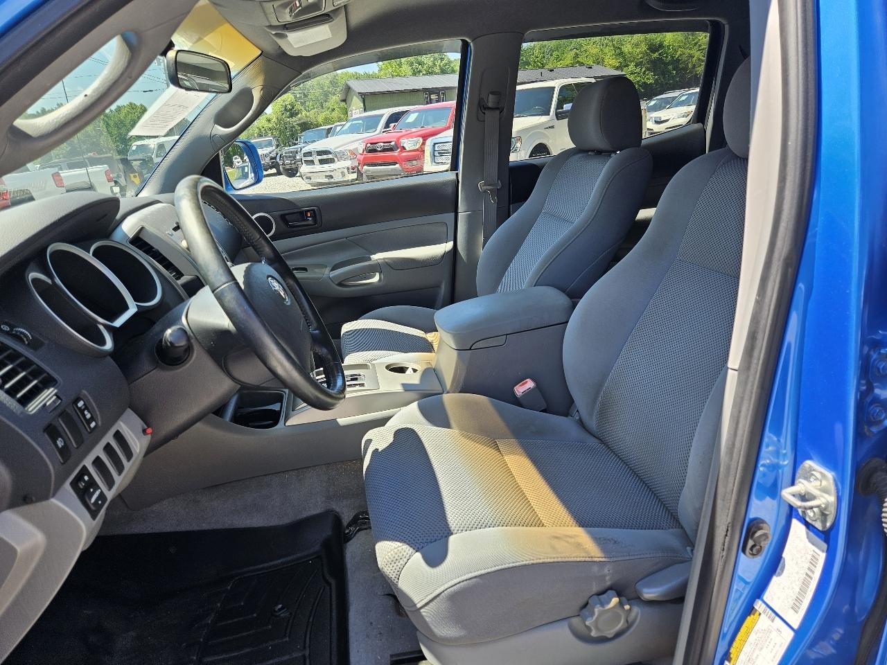 Toyota Tacoma PreRunner Double Cab V6 Auto 2WD 2007