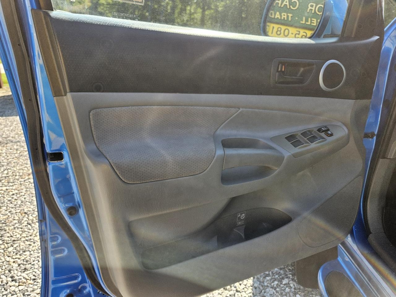 Toyota Tacoma PreRunner Double Cab V6 Auto 2WD 2007