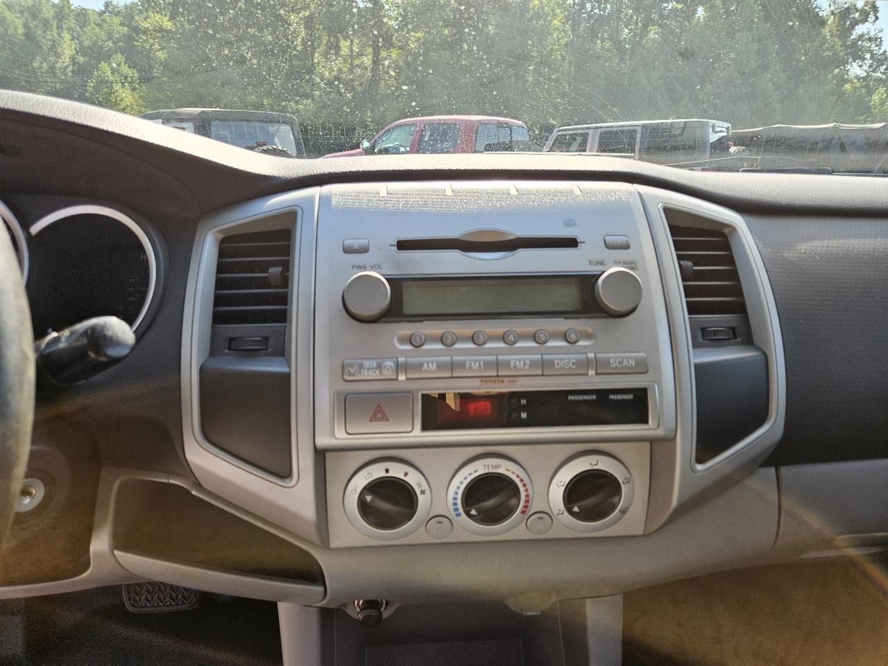 Toyota Tacoma PreRunner Double Cab V6 Auto 2WD 2007