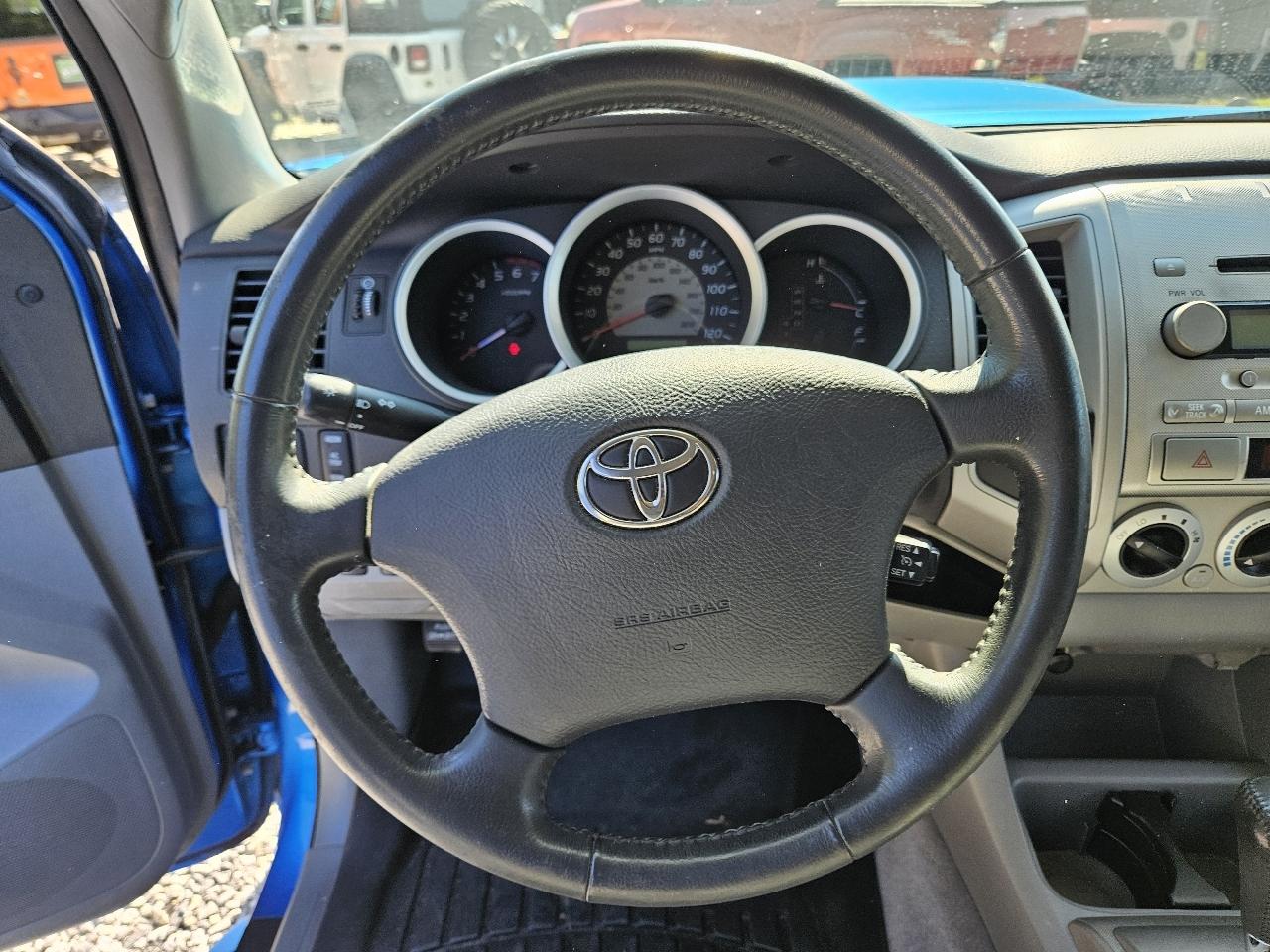 Toyota Tacoma PreRunner Double Cab V6 Auto 2WD 2007