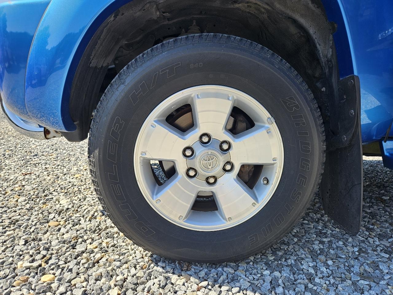 Toyota Tacoma PreRunner Double Cab V6 Auto 2WD 2007