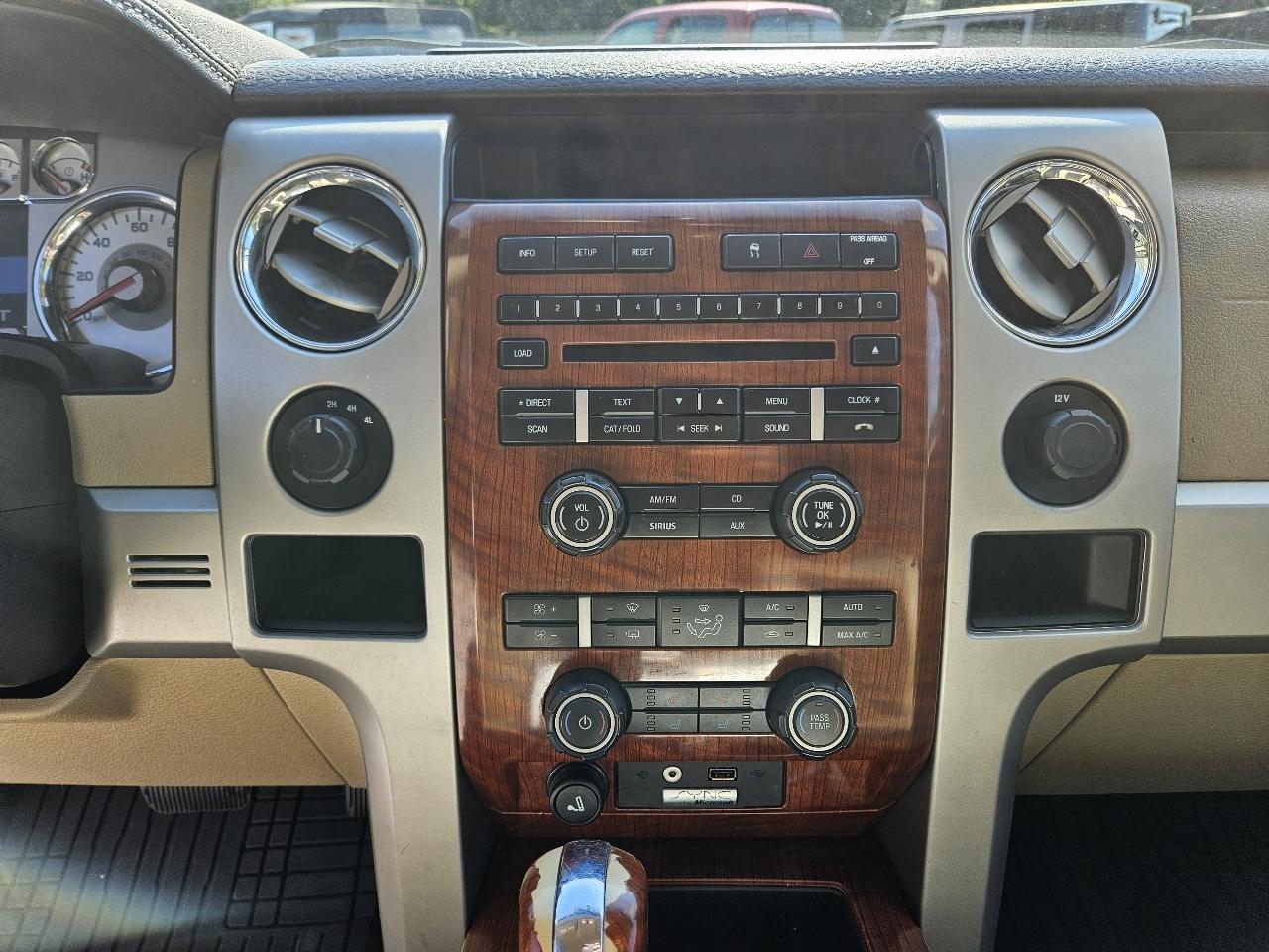 Ford F-150 Lariat SuperCrew 6.5-ft. Bed 4WD 2010