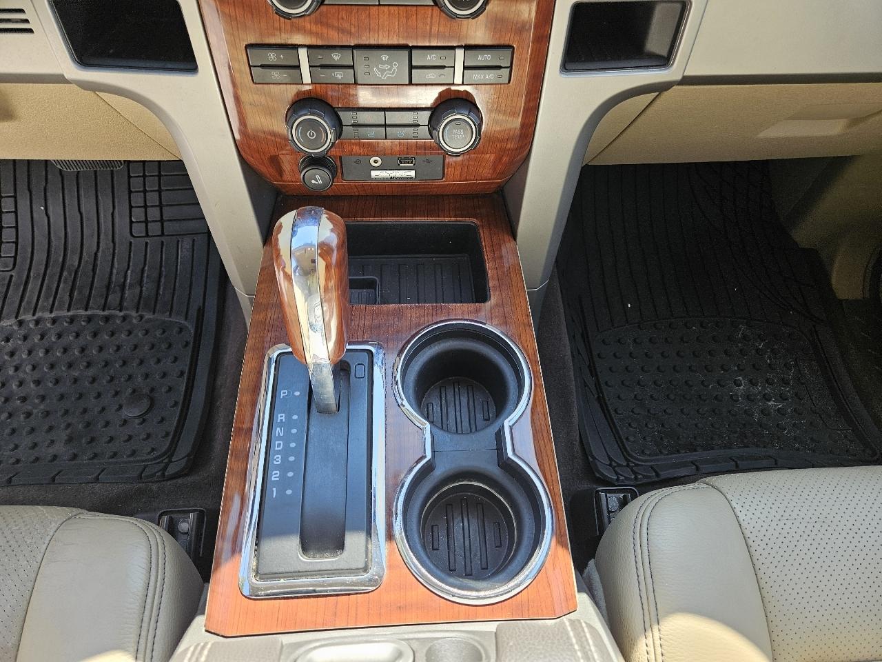 Ford F-150 Lariat SuperCrew 6.5-ft. Bed 4WD 2010