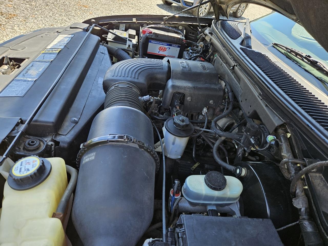 Ford F-150 XL SuperCab Short Bed 2WD 2002