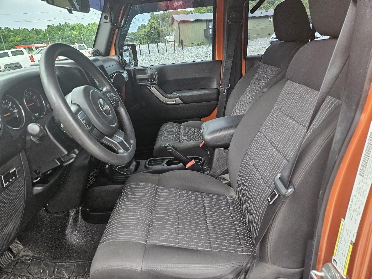 Jeep Wrangler Unlimited Sport 4WD 2011