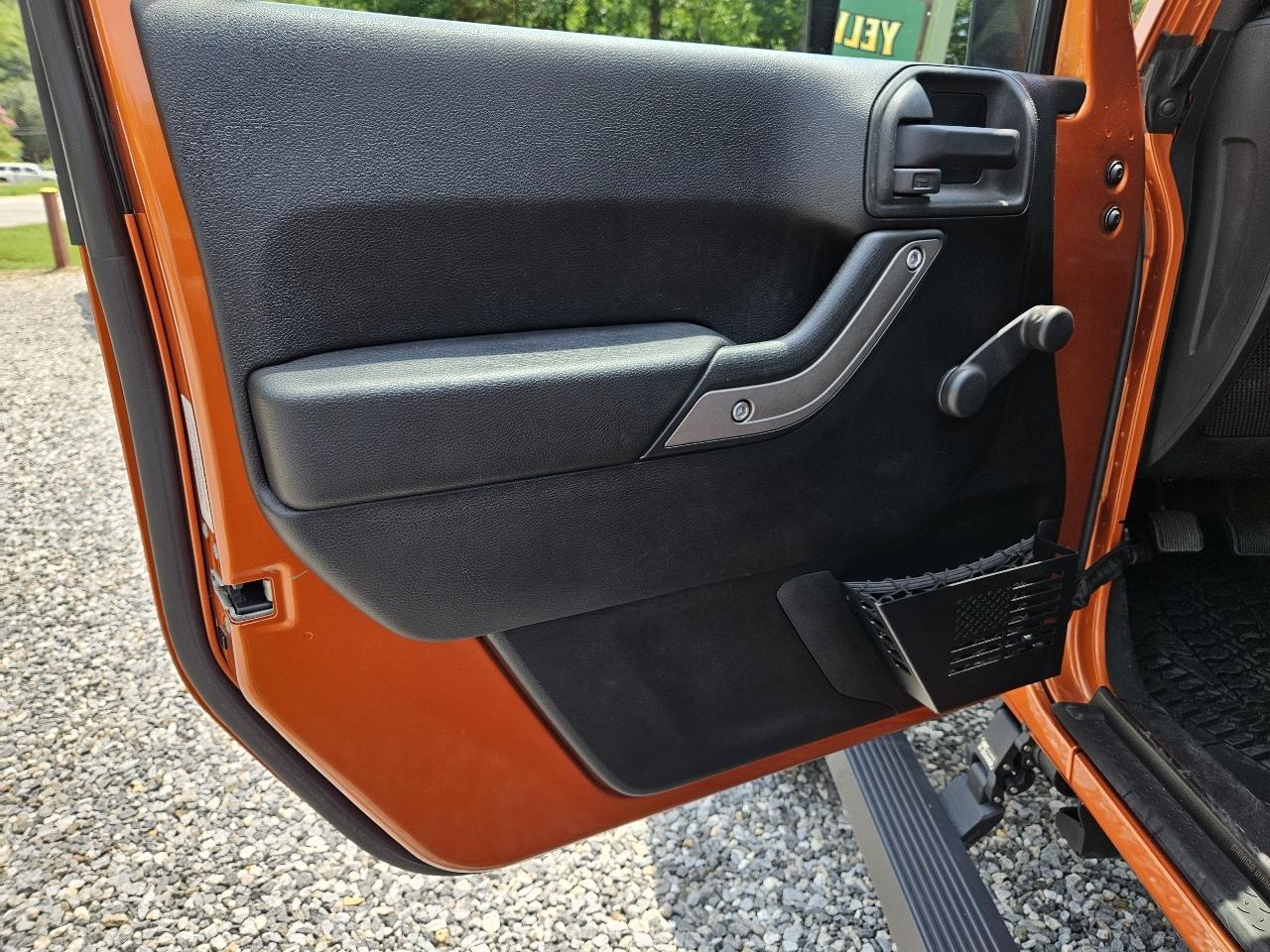 Jeep Wrangler Unlimited Sport 4WD 2011