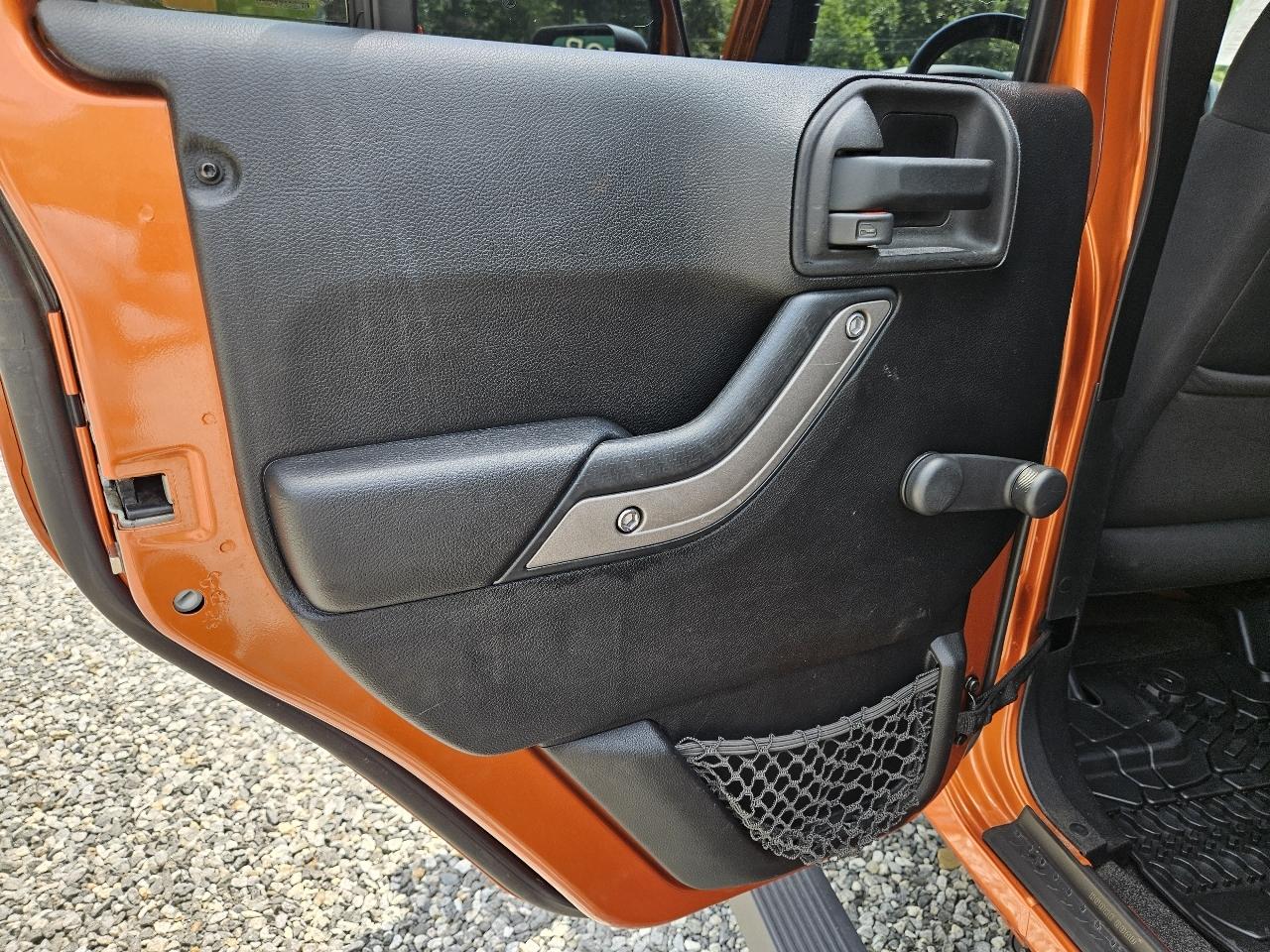 Jeep Wrangler Unlimited Sport 4WD 2011