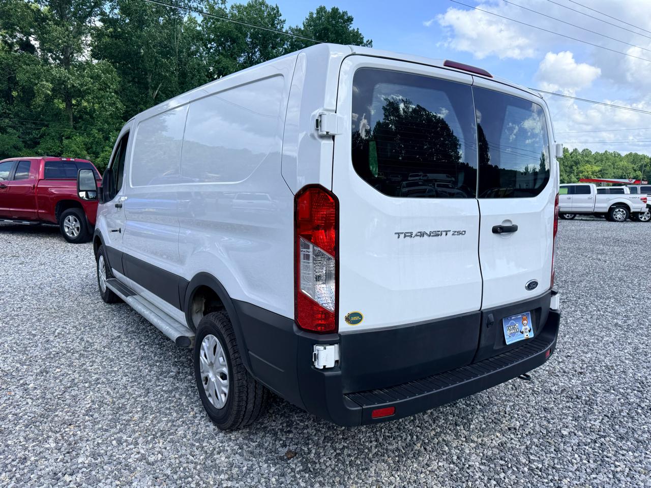 Ford Transit 250 Van 2025