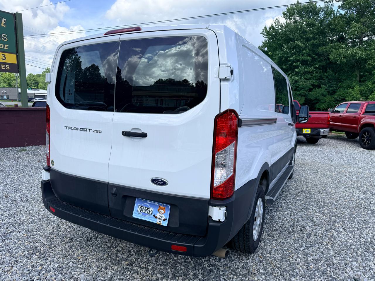 Ford Transit 250 Van 2025