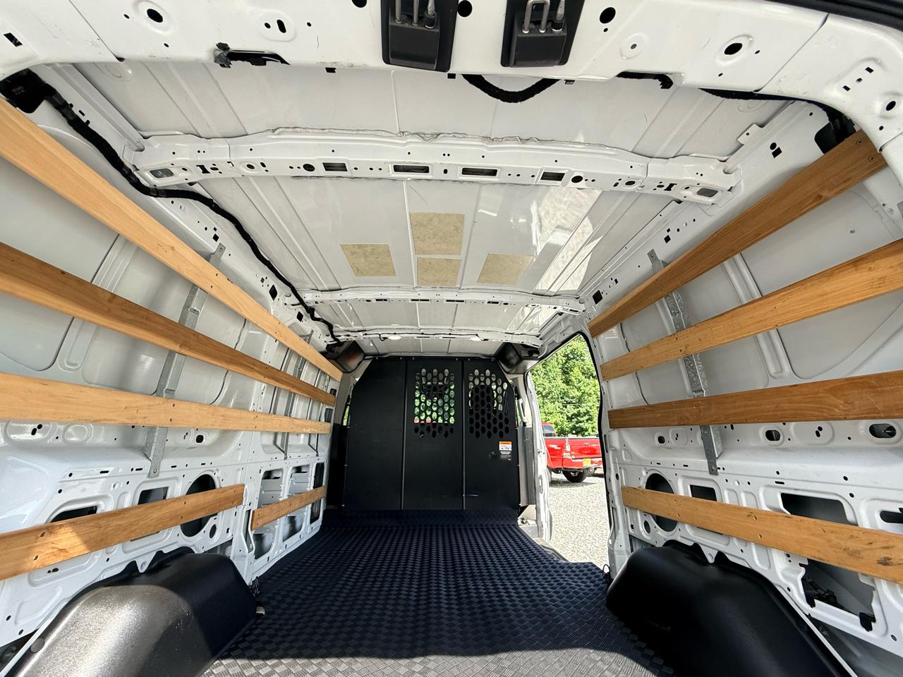 Ford Transit 250 Van 2025