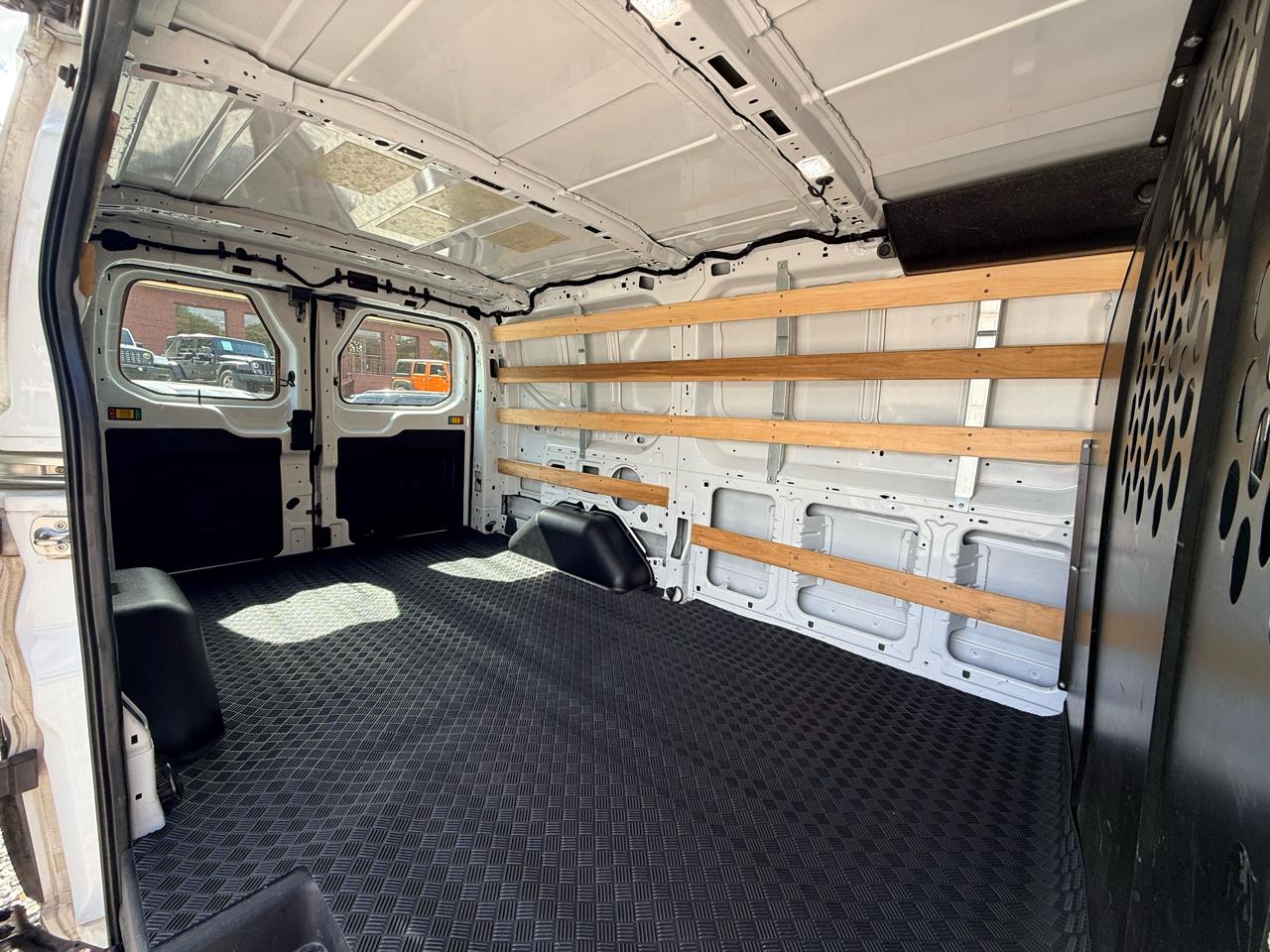 Ford Transit 250 Van 2025