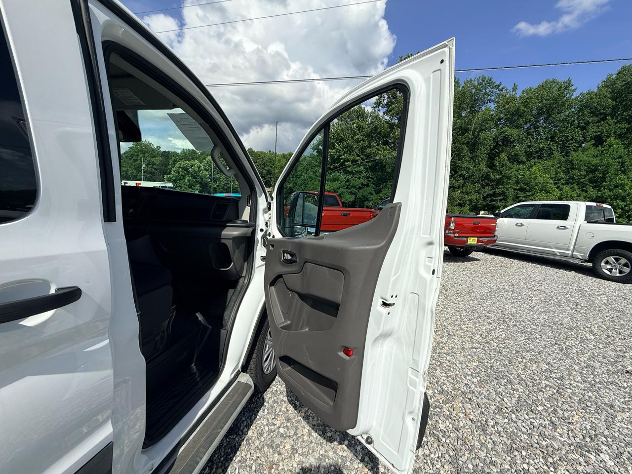 Ford Transit 250 Van 2025