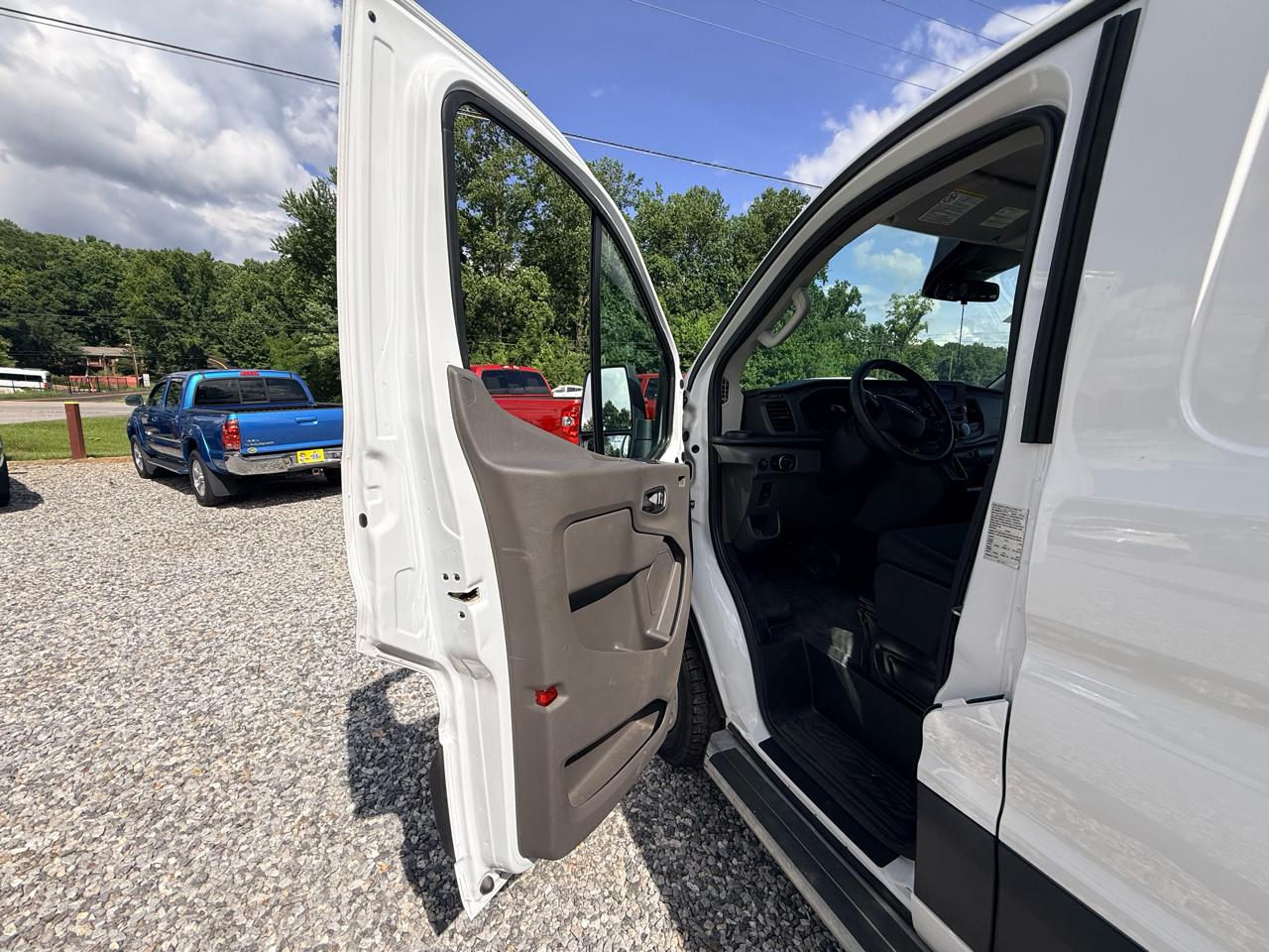 Ford Transit 250 Van 2025