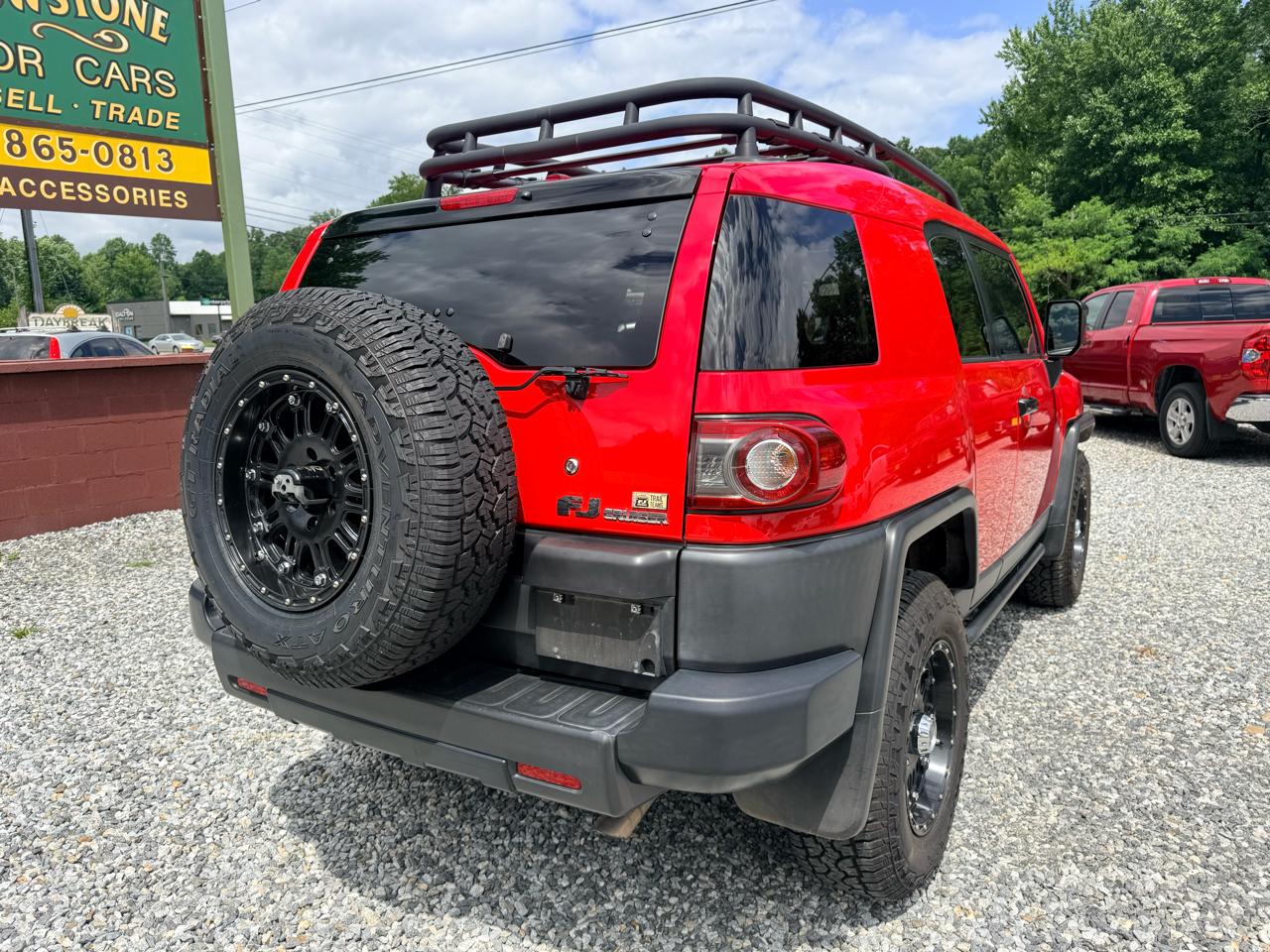 Toyota FJ Cruiser 4WD MT 2012