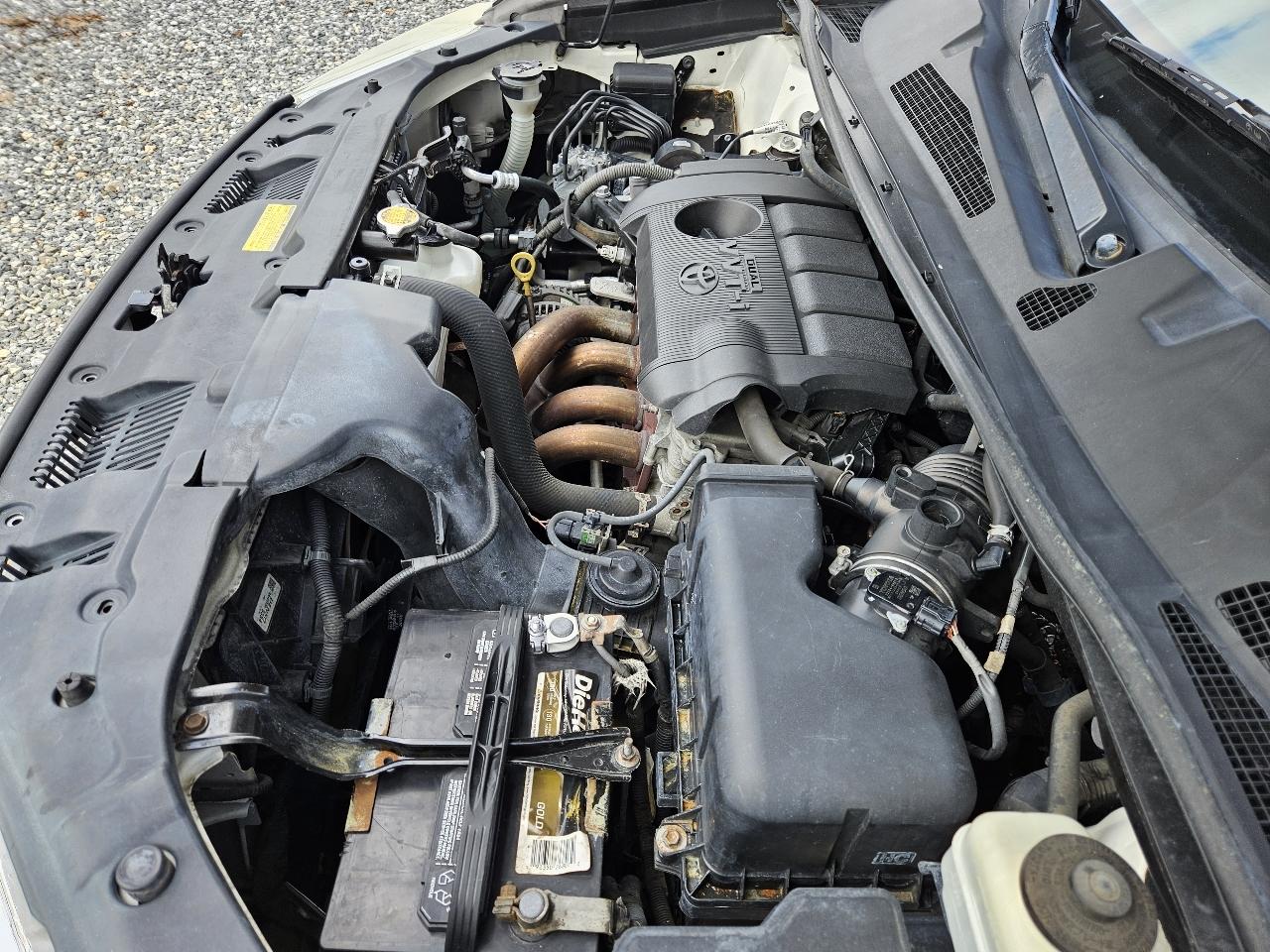 Toyota Highlander Base 2WD I4 2013