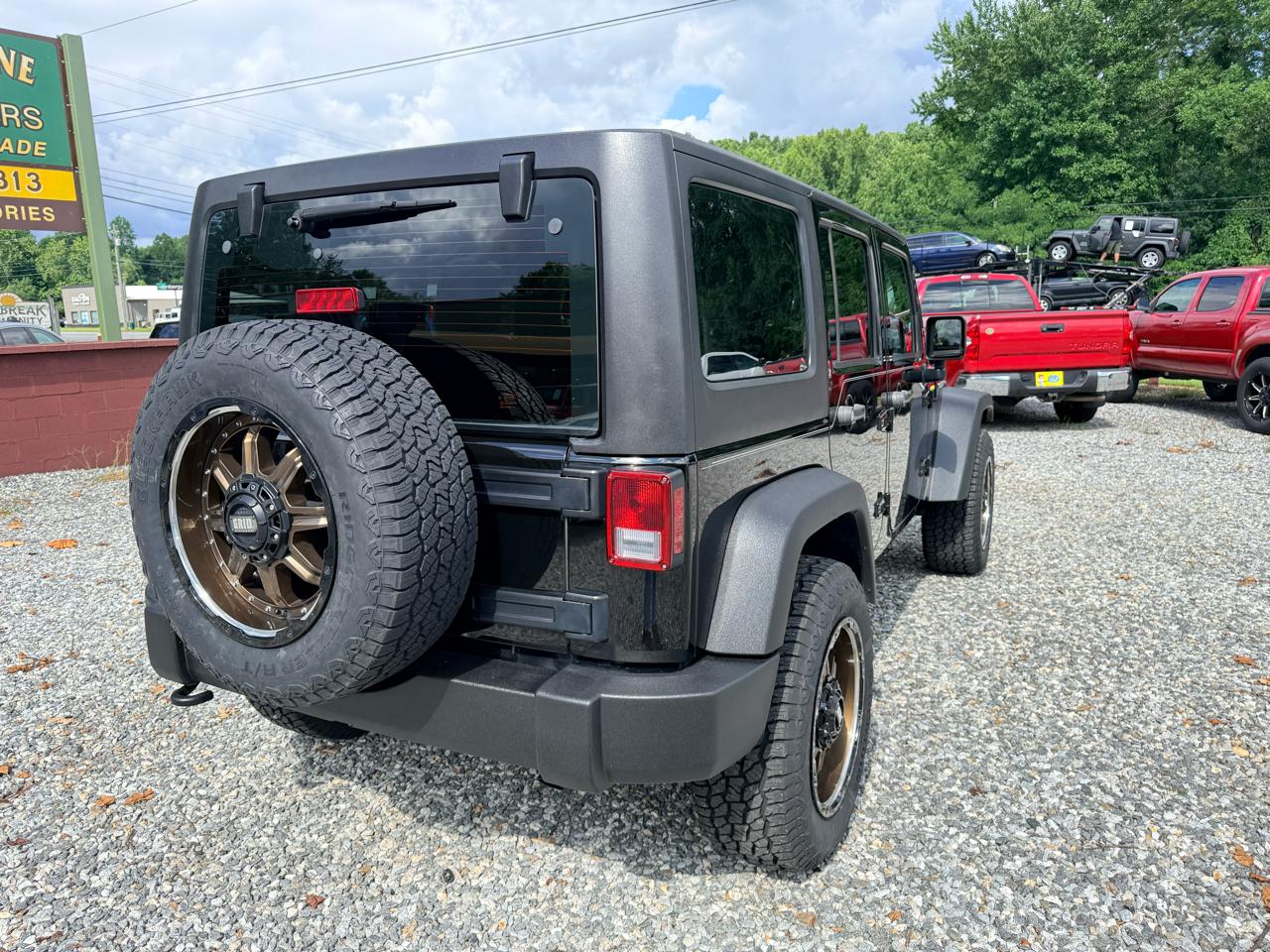 Jeep Wrangler Unlimited Sport 4WD 2017