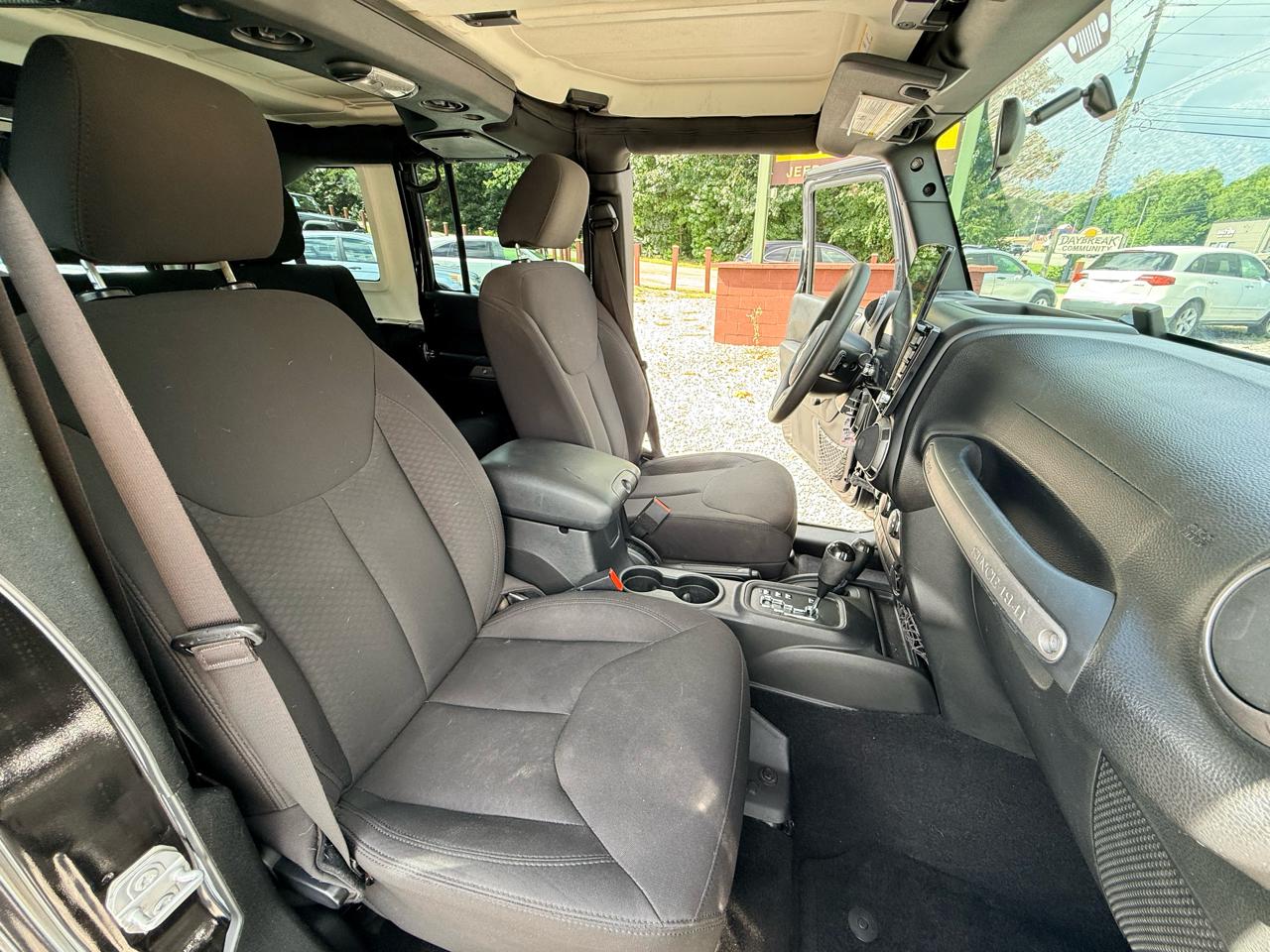 Jeep Wrangler Unlimited Sport 4WD 2017