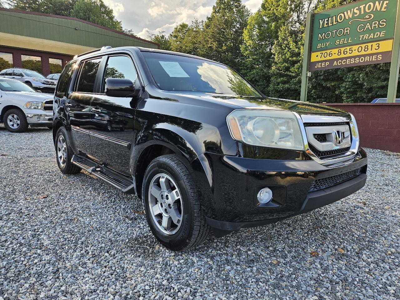 Honda Pilot Touring 2WD 5-Spd AT with DVD 2011
