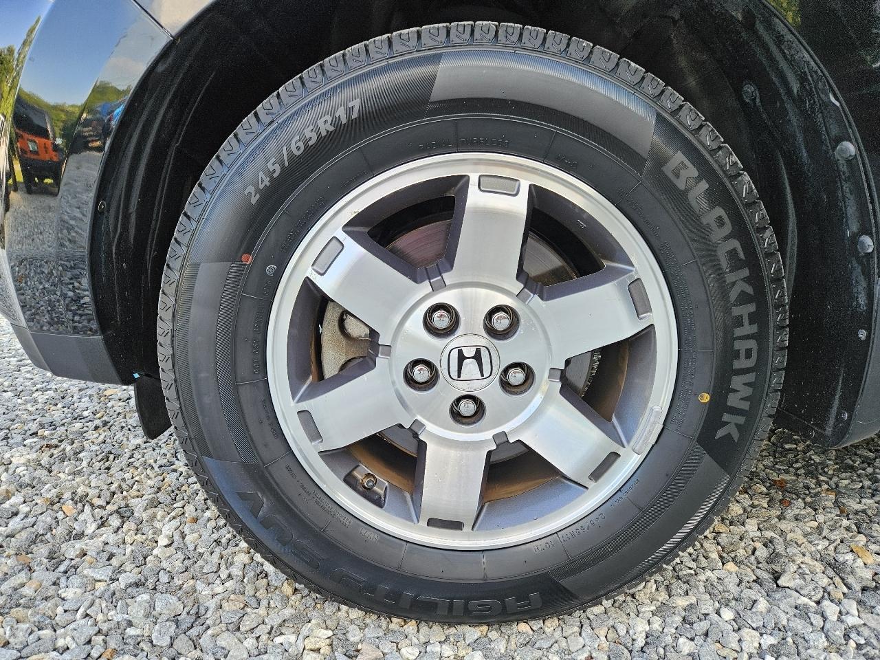 Honda Pilot Touring 2WD 5-Spd AT with DVD 2011