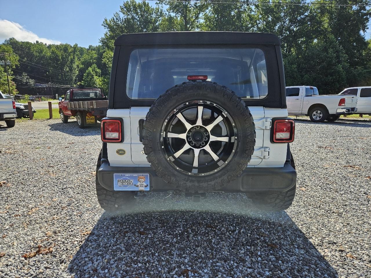 Jeep Wrangler Unlimited Sport 2018