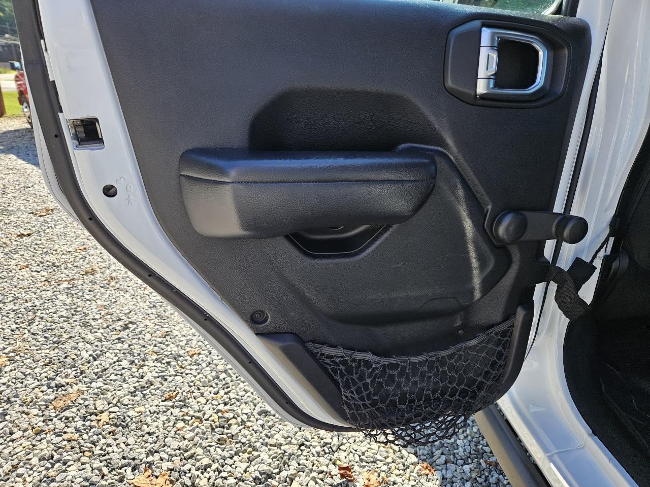 Jeep Wrangler Unlimited Sport 2018