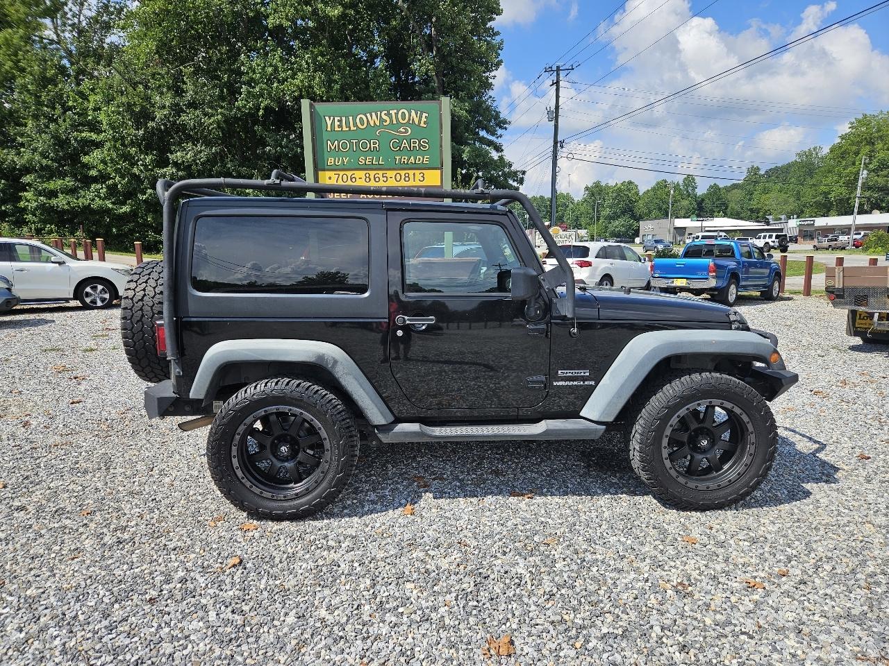 Jeep Wrangler Sport 4WD 2013