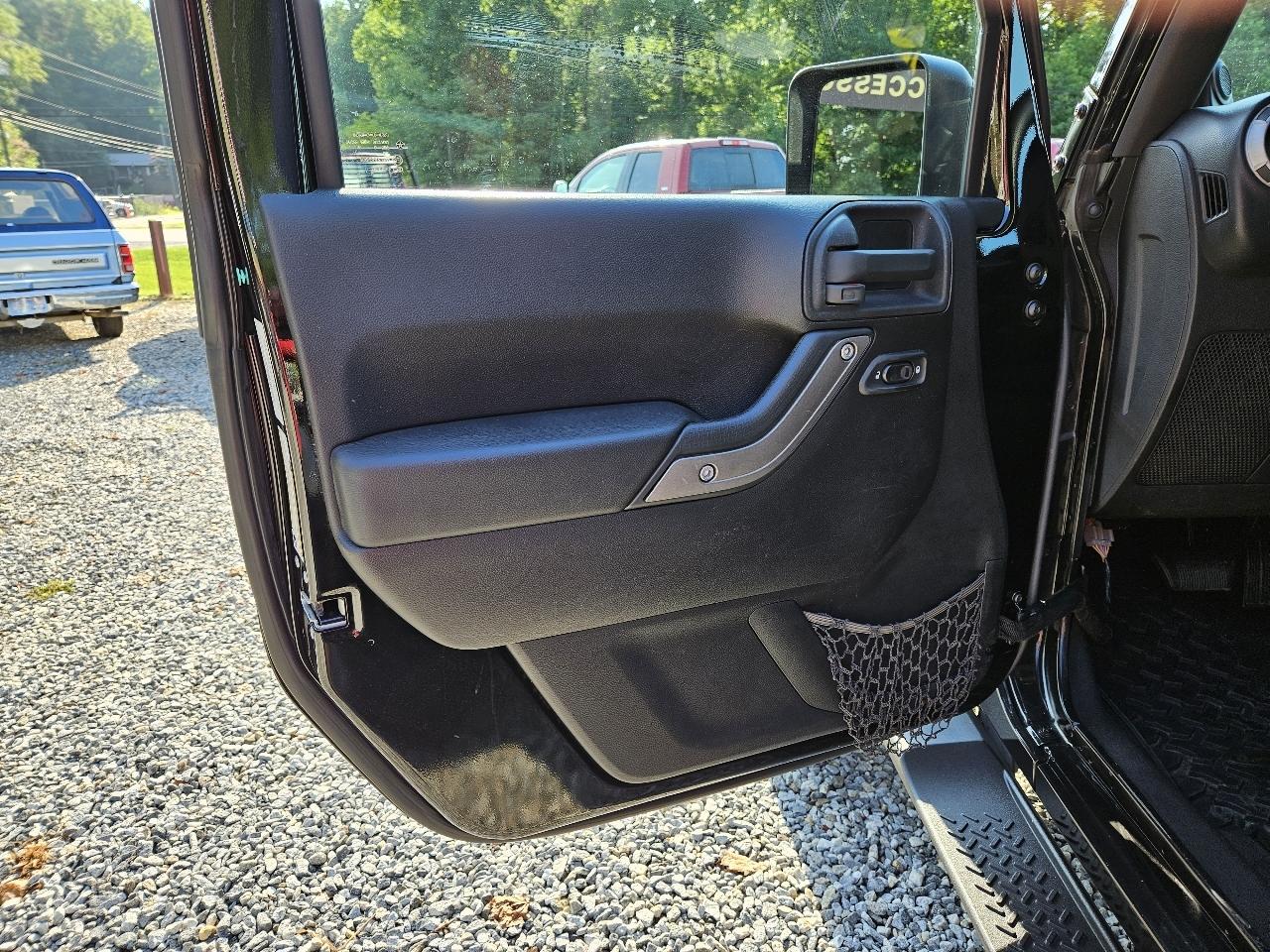 Jeep Wrangler Sport 4WD 2013