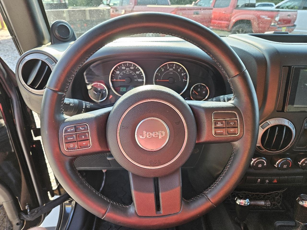 Jeep Wrangler Sport 4WD 2013