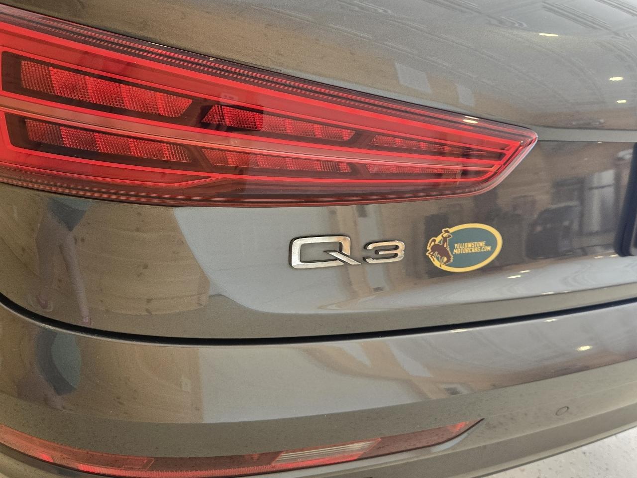 Audi Q3 Premium quattro 2018
