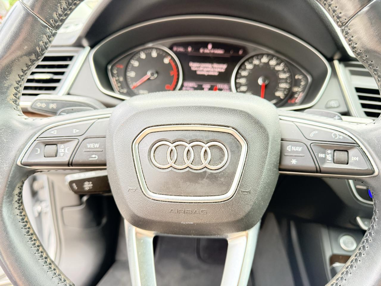 Audi Q5 2.0T Premium quattro 2019
