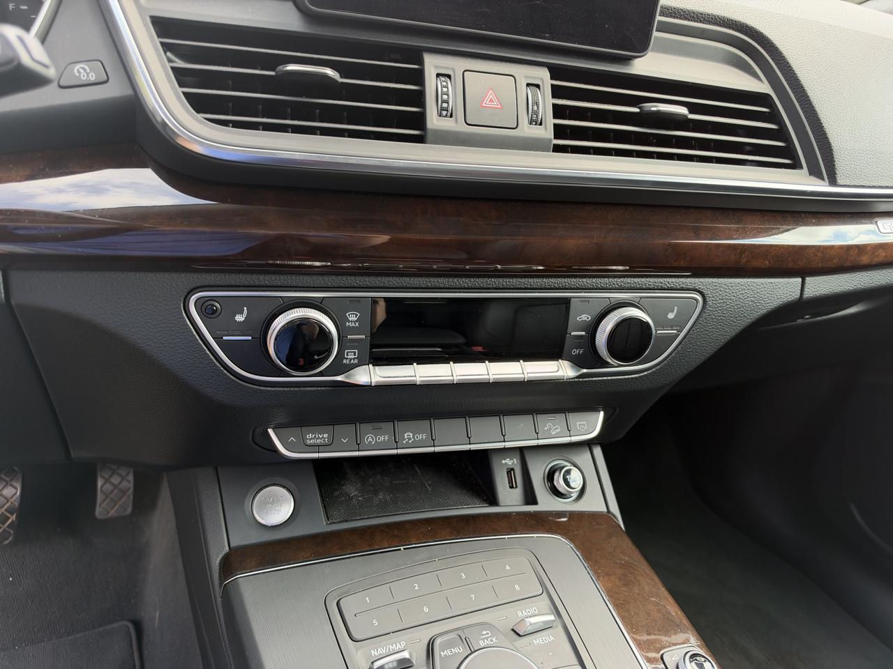 Audi Q5 2.0T Premium quattro 2019