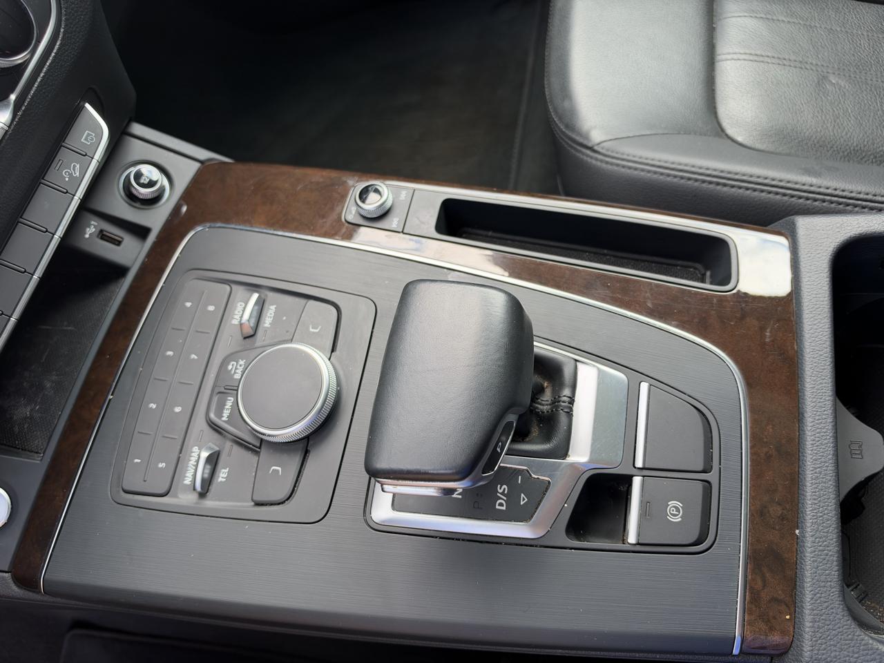 Audi Q5 2.0T Premium quattro 2019
