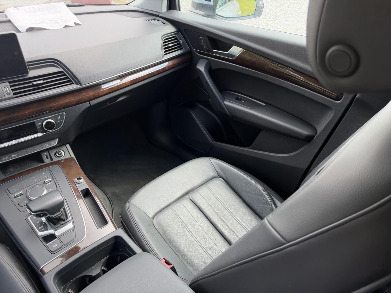 Audi Q5 2.0T Premium quattro 2019