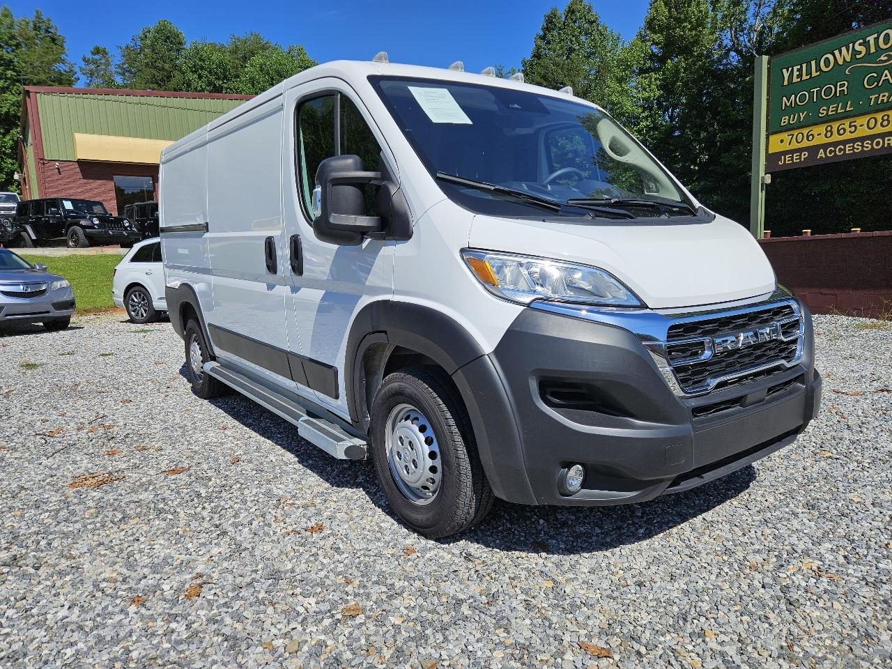 RAM Promaster 2500 Low Roof 2025