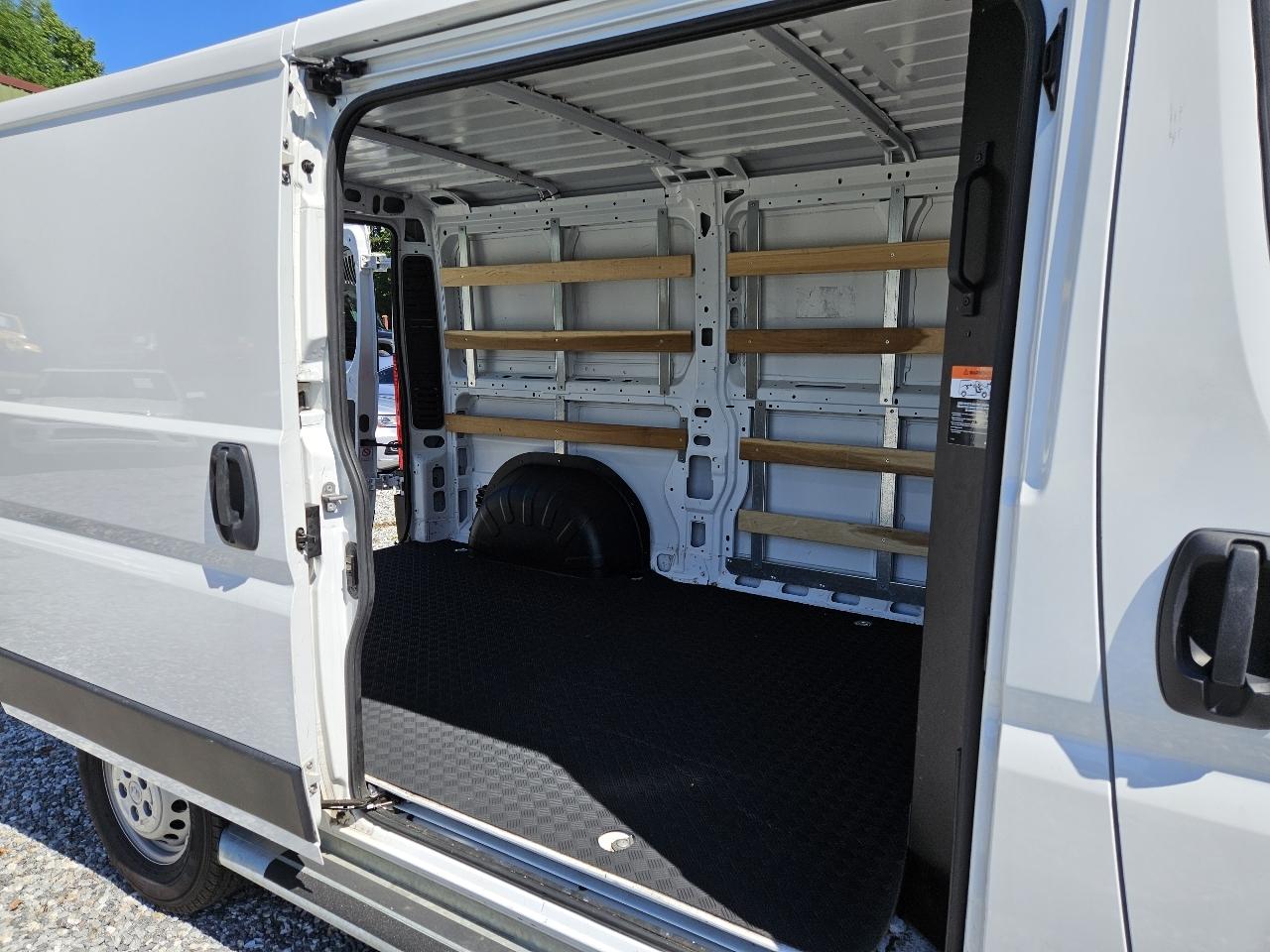 RAM Promaster 2500 Low Roof 2025