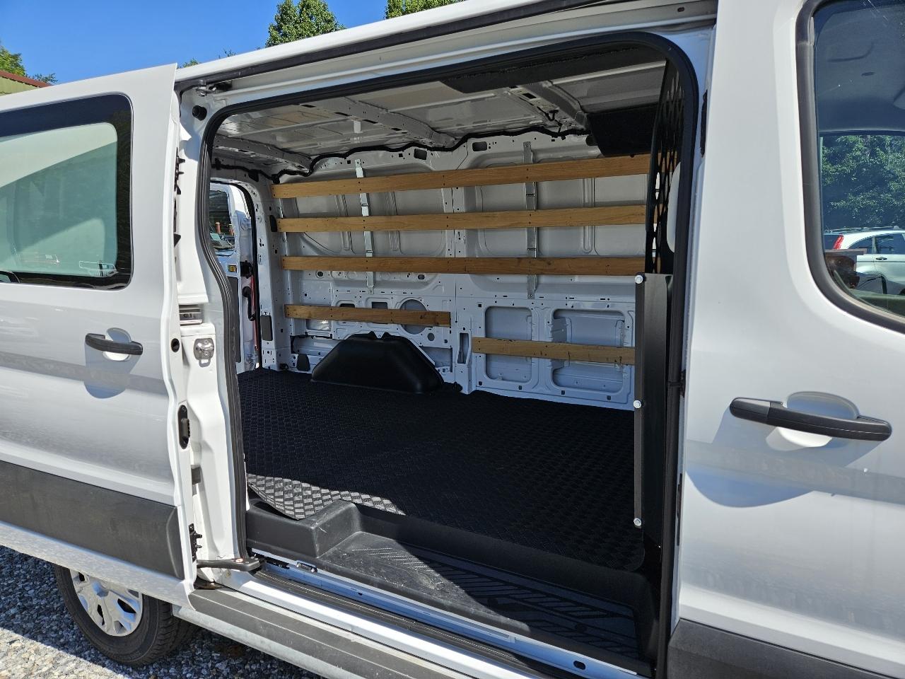 Ford Transit 250 Van 2025