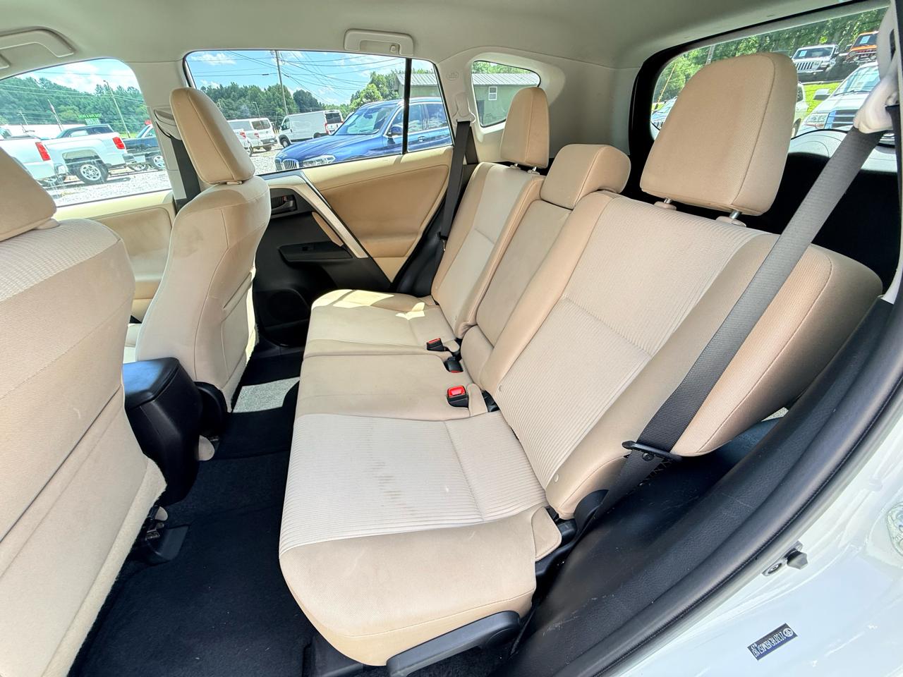 Toyota RAV4 LE FWD 2013
