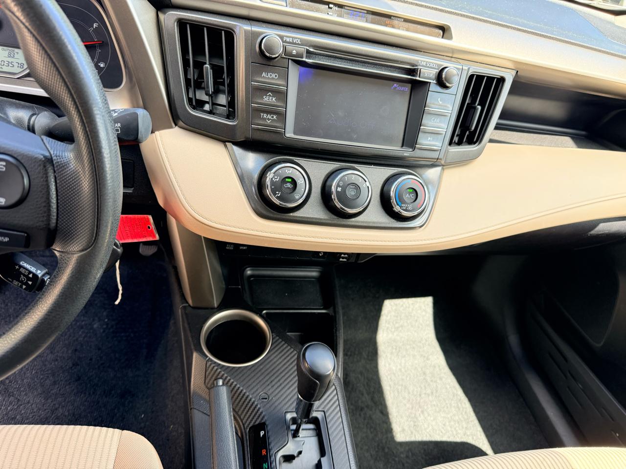 Toyota RAV4 LE FWD 2013