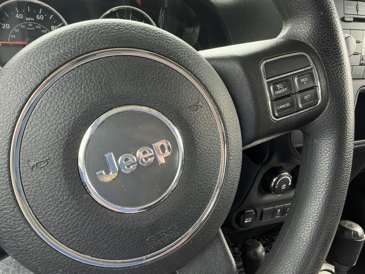 Jeep Wrangler Unlimited Sport 4WD 2014